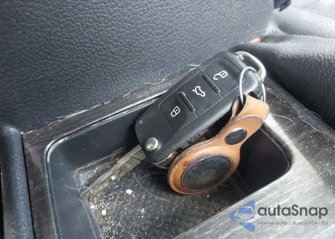 2016 Volkswagen Passat 1.8T Se from USA, damaged, VIN 1VWBT7A33GC035221